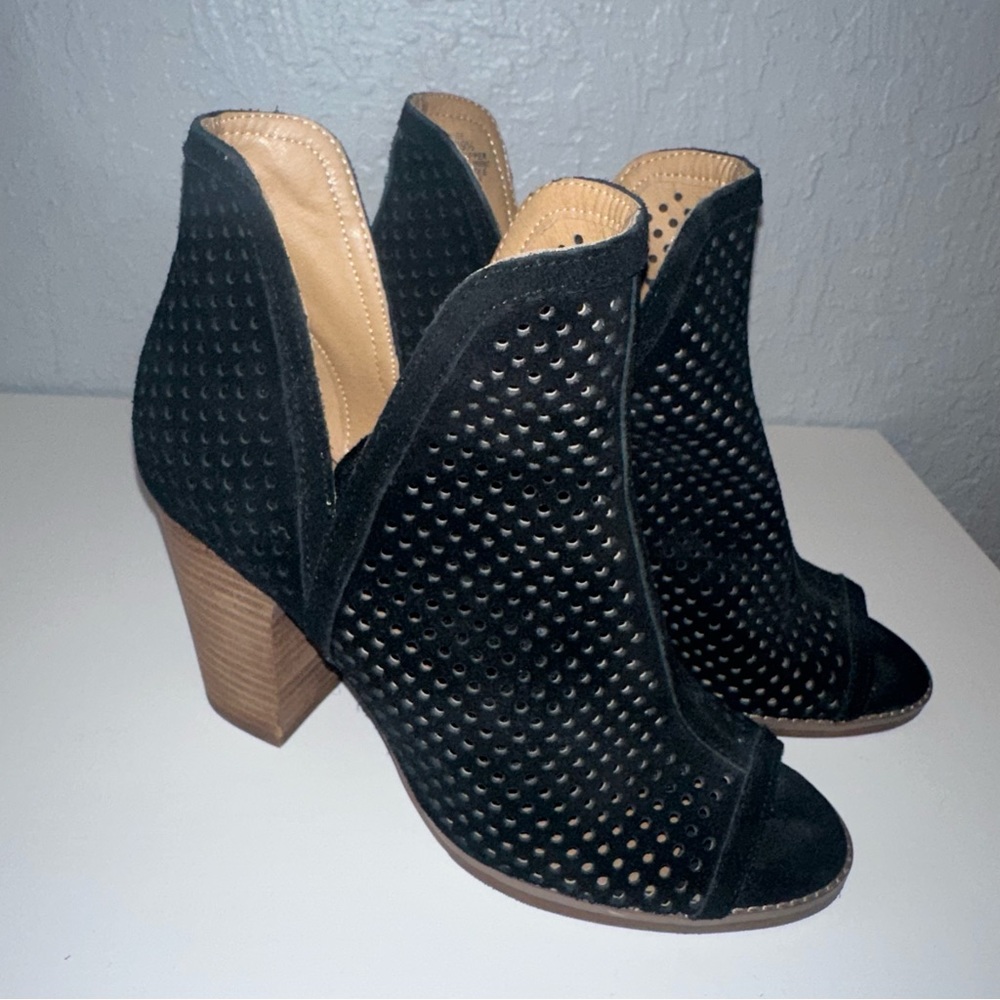 Black Booties